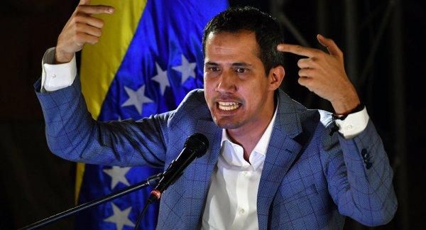 Guaido hükümetle müzakere ettiğini açıkladı
