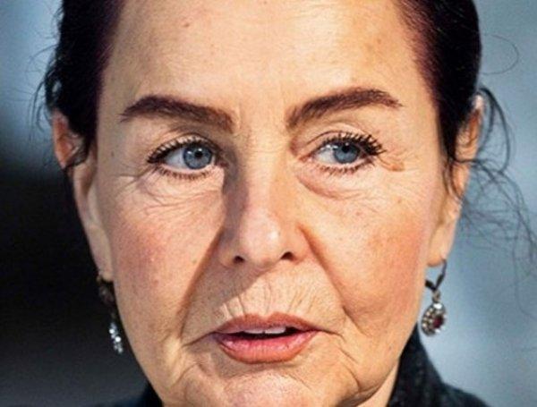 Sanatçı dostlarından Eşref Kolçak'a veda