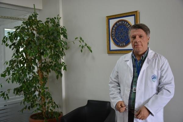 Çocukları sağlıklı yiyeceklerle besleyin