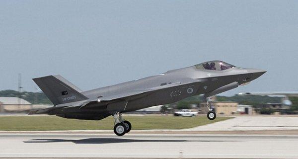 ABD Türk pilotların F-35 eğitimini askıya alabilir