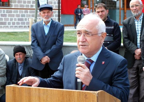 Cemil Çiçek de Erdoğan'ın Yüksek İstişare Kurulu'nda