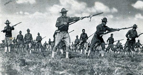 Üniformalar neden hakî renk oldu