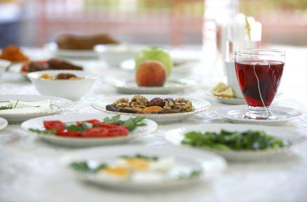 Sağlık Bakanlığı 'Sağlıklı Bayram Sofrası' hazırladı