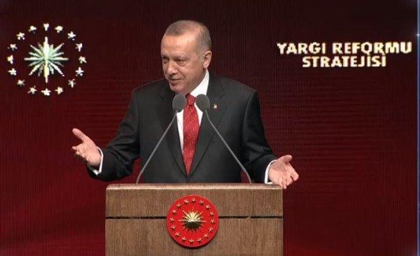 Avukatlara yeşil pasaport hakkı