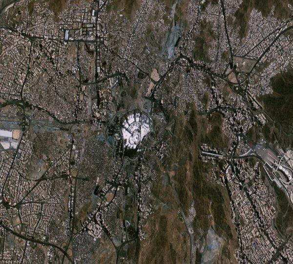 Göktürk 2'den Mekke'nin görüntüsü