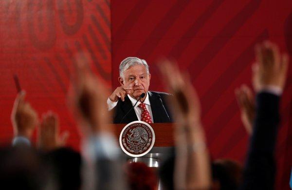 Meksika Devlet Başkanı'ndan Trump'a vergi tepkisi
