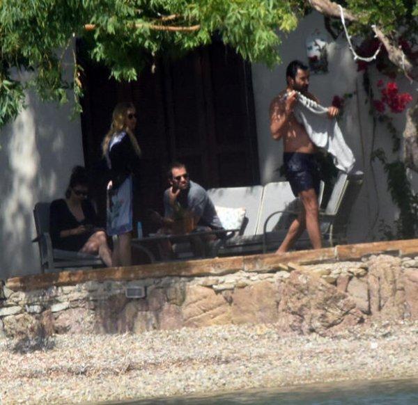 Kenan İmirzalıoğlu tatilde temizlik yapıyor