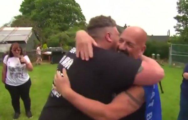 İngiltere'de ayak parmağı güreşi yarışması