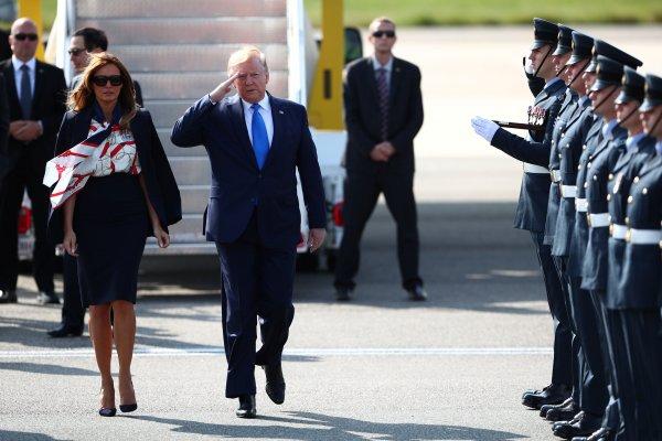 ABD Başkanı Trump İngiltere'de