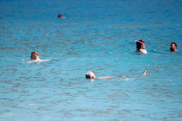 Turistik beldelerde bayram yoğunluğu