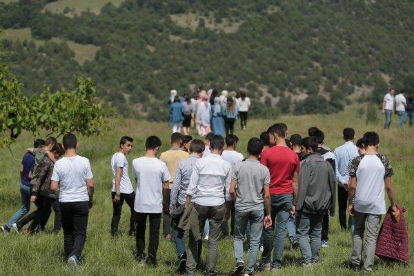 Evlenmek isteyen Bursalılar çöpçatan tepesine akın etti
