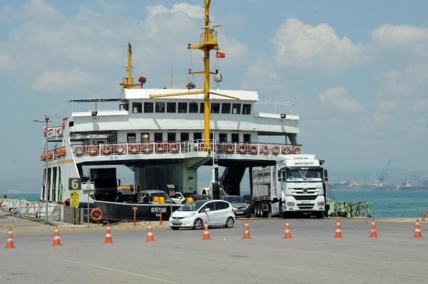 Bayram dönüşü trafik yoğunluğu