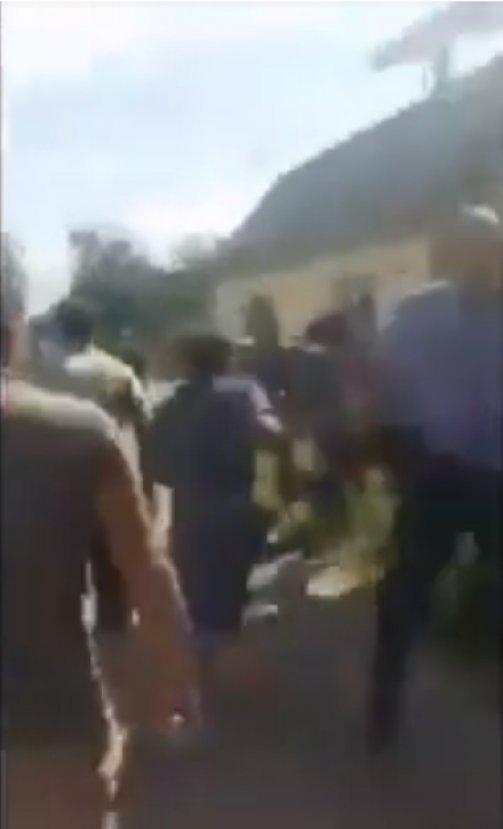 Kırgızlar Ahıskalılara saldırdı