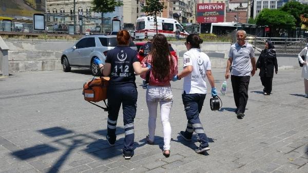 Mehmetçik denizde de can kurtarıyor