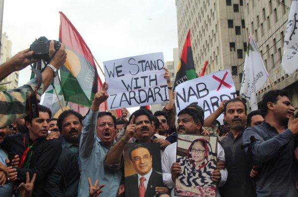 Eski devlet başkanı para aklamadan gözaltına alındı