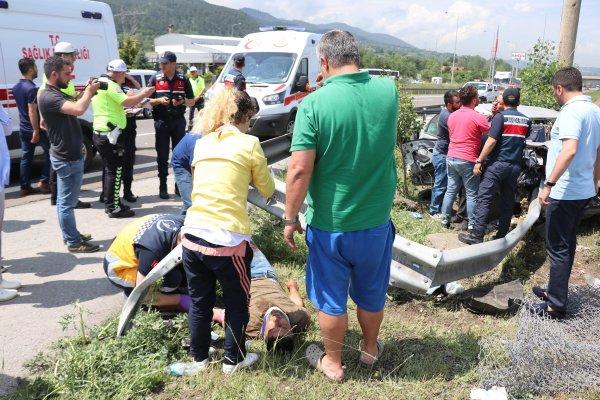 Bolu'da TEM otoyolunda kaza: 2 ölü, 5 yaralı