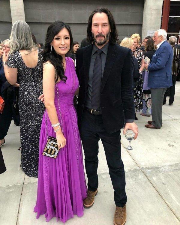 Keanu Reeves hayranlarına temas etmiyor