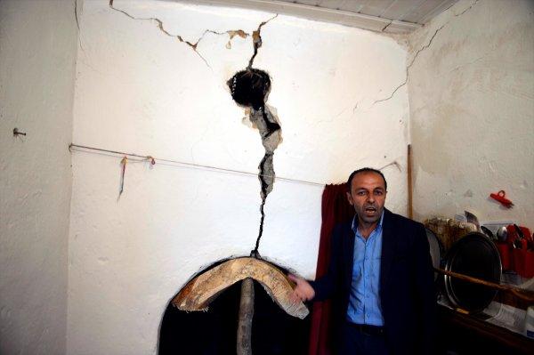 Ardahan'da 50 haneli köye heyelan riski nedeniyle tahliye