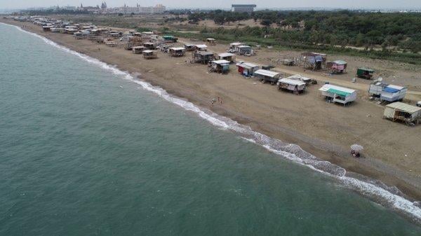 Antalya'da ücretsiz 'çardaklı' tatil modası