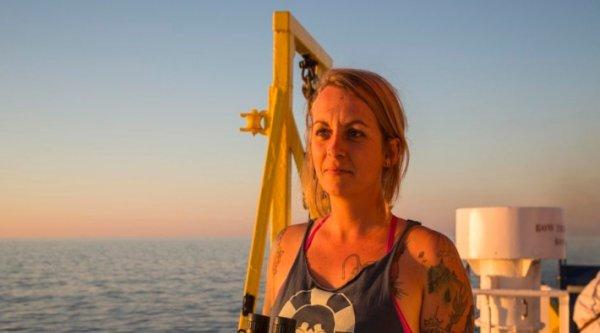 İtalya'dan denizden göçmen kurtaranlara para cezası