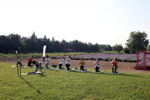 Lavanta bahçelerinde güneşi selamlayan Edirneliler