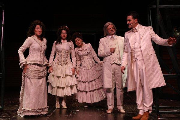 Şehir Tiyatroları Yaz Oyunları başladı