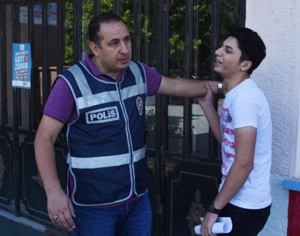 YKS'ye geç kalan öğrenciler sınava alınmadı