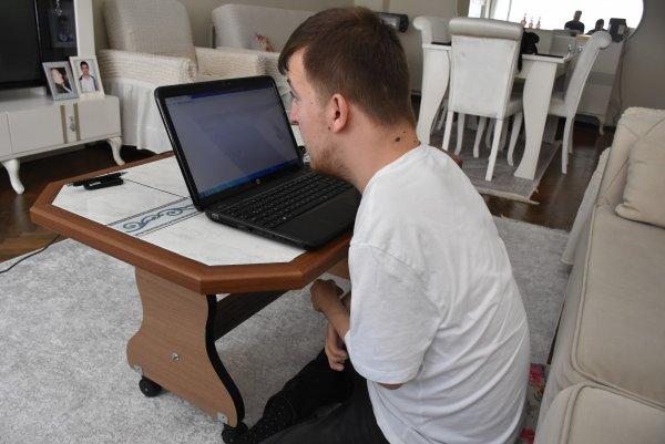 Engelini aşarak mühendis oldu