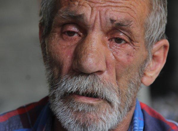 Adana'da anne-baba inşaata yerleşti