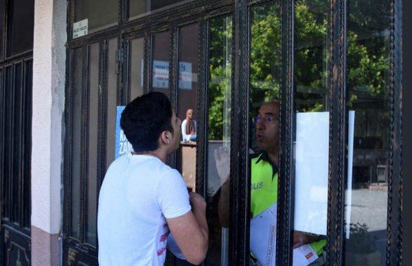 YKS'ye geç kalan öğrenciler sınava alınmadı