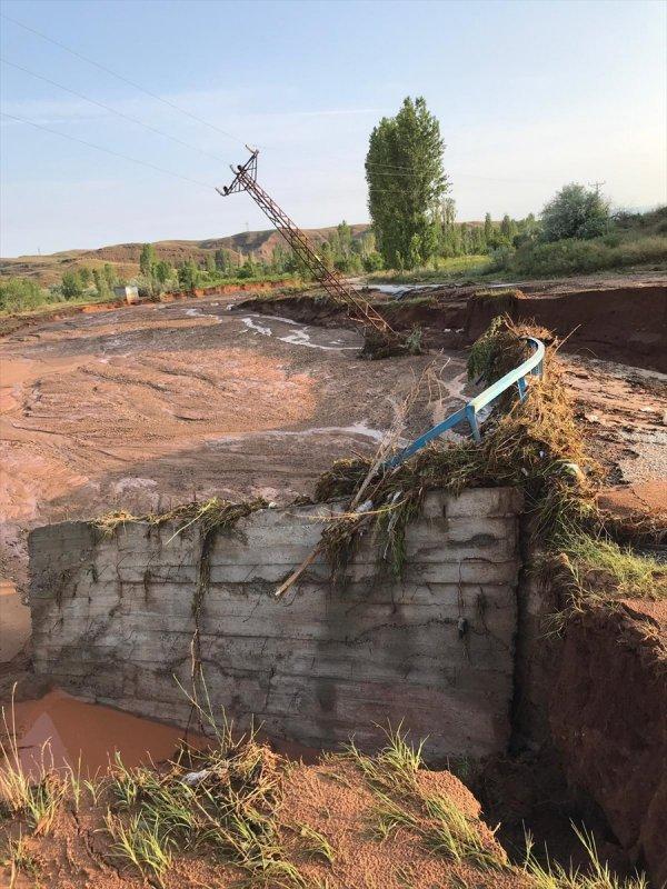 Kırıkkale'de sel: 2 ölü