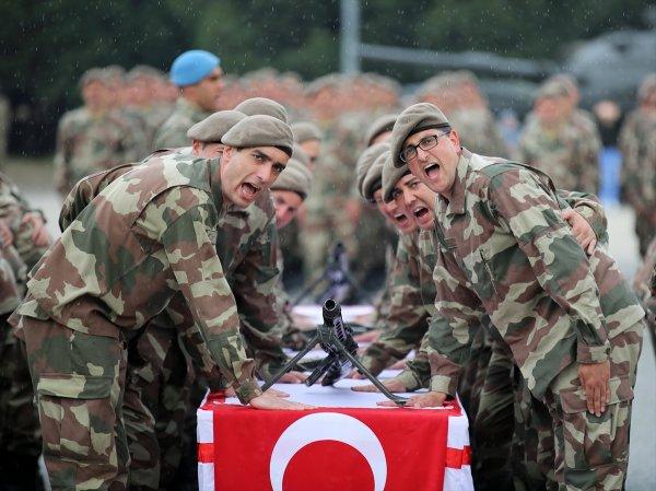 Askerlik yasasında 63 madde daha görüşülmeyi bekliyor