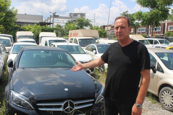 Kocaeli’de araçlar otoparkta çürüyor