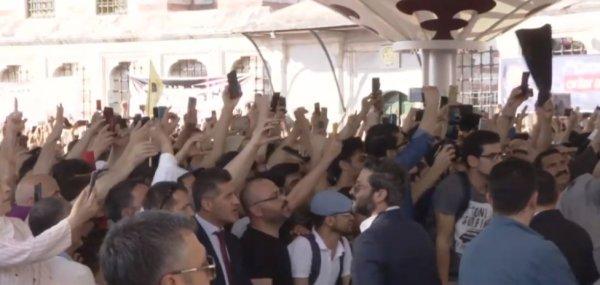 Cumhurbaşkanı, Mursi için kılınan cenaze namazına katıldı