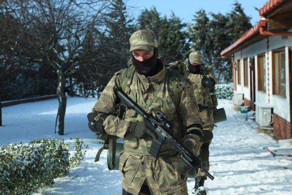 Söz dizisinin oyuncuları askere gitti