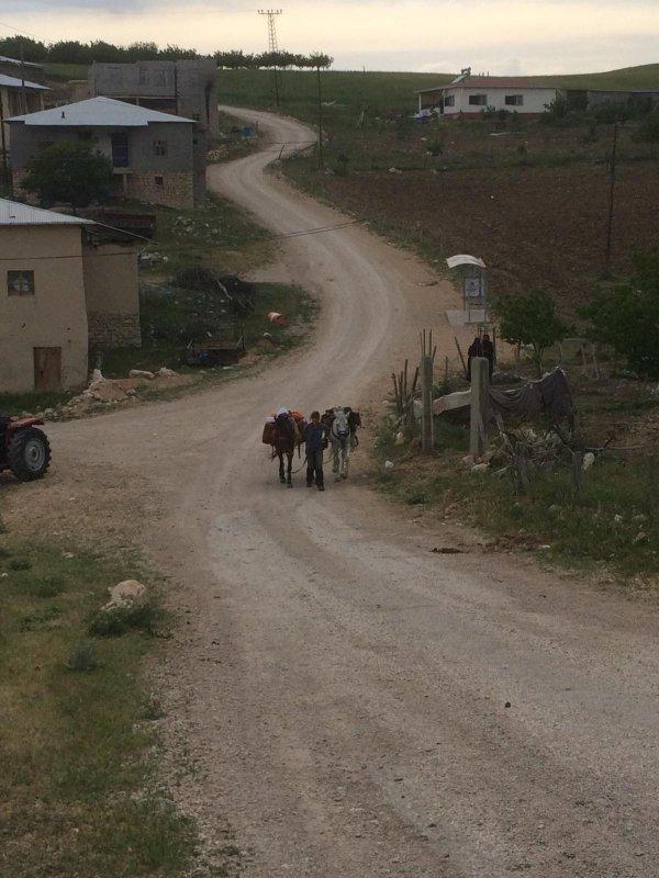 Atlarıyla dünya turuna çıkan Fransız, Malatya'ya hayran oldu