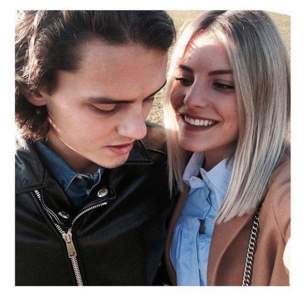 Enes Ünal, sevgilisi ile İtalya'da tatil yapıyor