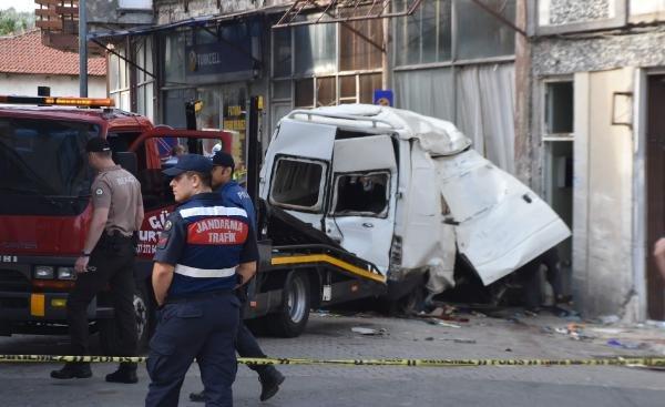 10 göçmenin öldüğü kazada minibüsün şoförü: Ehliyetim yok