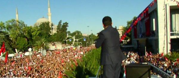 İBB'de Ekrem İmamoğlu dönemi resmen başladı