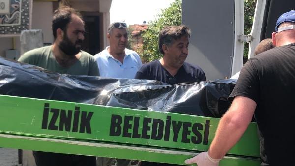 Komşularına sinirlenen maganda, boyacıyı öldürdü