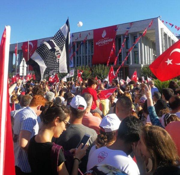 İBB'de Ekrem İmamoğlu dönemi resmen başladı