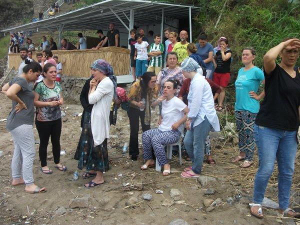 Giresun'da boğulma tehlikesi geçiren 2 kişiden biri kayıp