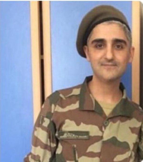 Manuş Baba terhis oldu