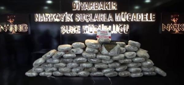 Diyarbakır'da 147 kilo 500 gram esrar ele geçirildi