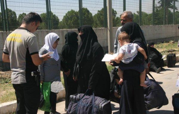 Suriyelilerden 11 bini Türkiye’ye döndü