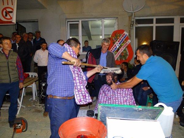 Kütahya'da korkunç köy düğünü geleneği