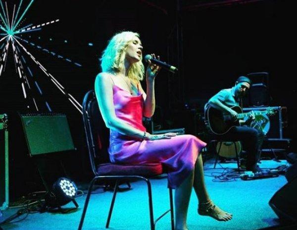 İran, İngiliz şarkıcı Joss Stone'u sınır dışı etti