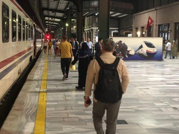Ankara Ekspresi 8 yıl sonra yeniden İstanbul yolunda