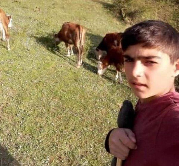 Kayalıklardan düşen çocuk hayatını kaybetti