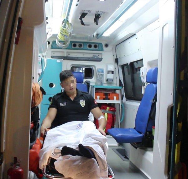 Adana'da polise bıçaklı saldırı